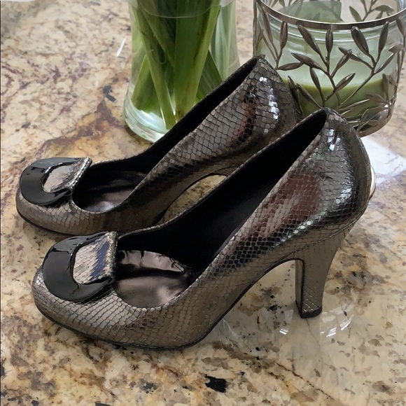 JILL STUART Metallic Snake Skin Pumps - Picture 2 of 7